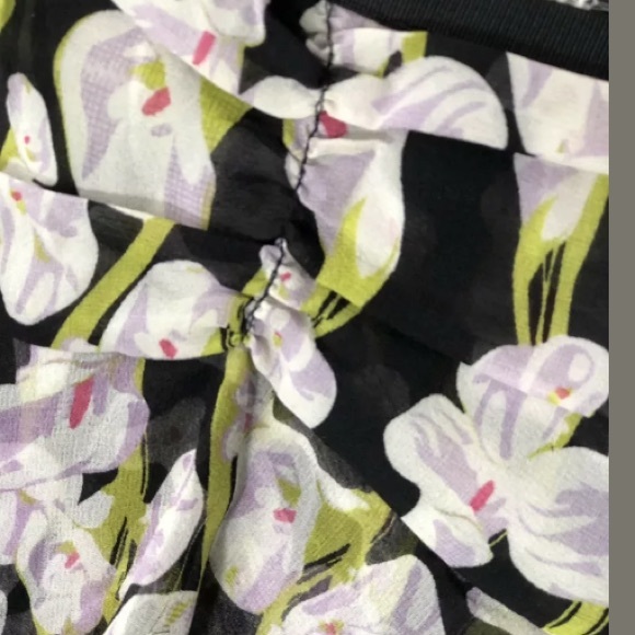 Diane von Furstenberg Floral Tiered Skirt Size 6 - Picture 7 of 7